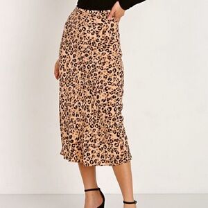 ASTR Cheetah Print Midi Skirt
